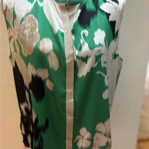 Elie Tahari sleeveless silk blouse size L